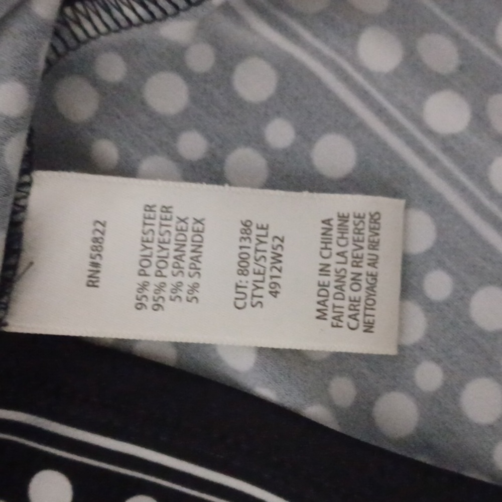 NWT Medium black & white dress, light weight. Special Occasion. Classy. Dressy. - Picture 15 of 16